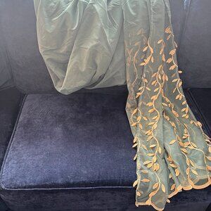 Pair of Long Curtains, dark green, with embroidered gold leaves--New
